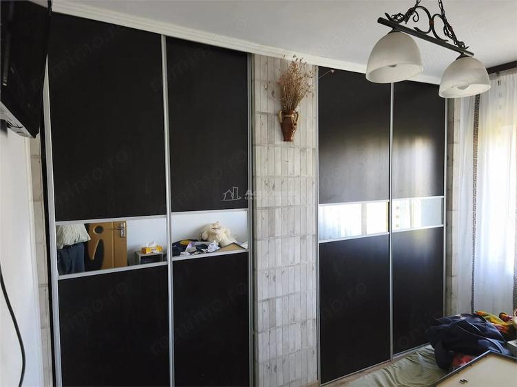 Apartament cu 2 camere decomandat în Mihai Bravu