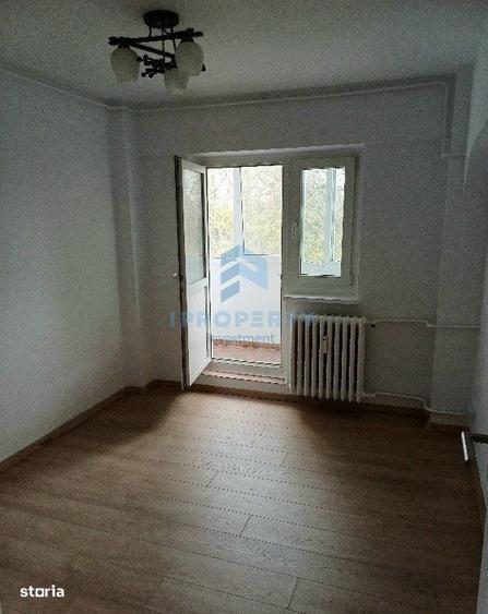 Apartament cu 4 camere decomandat în Dorobanți — fotografia 3