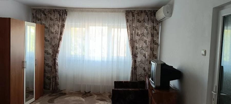 Garsonieră decomandată în Calarași 4