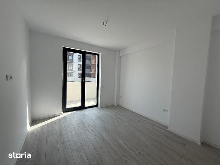 Apartament cu 3 camere în Cetate