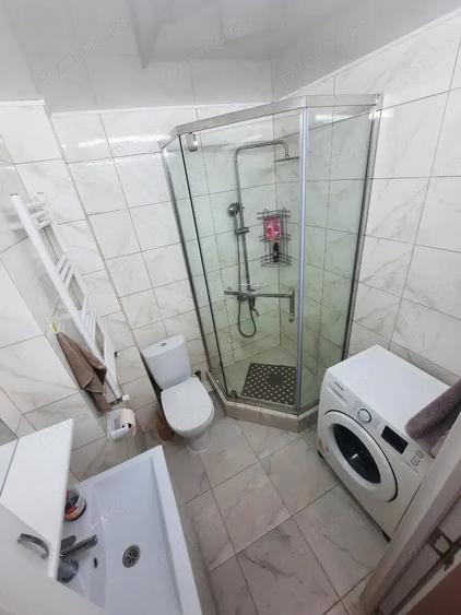 Garsonieră decomandată în Muncii