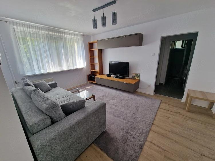 Apartament cu 2 camere semidecomandat în Iosia