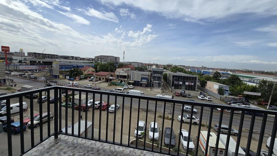 Apartament cu 2 camere decomandat în Central