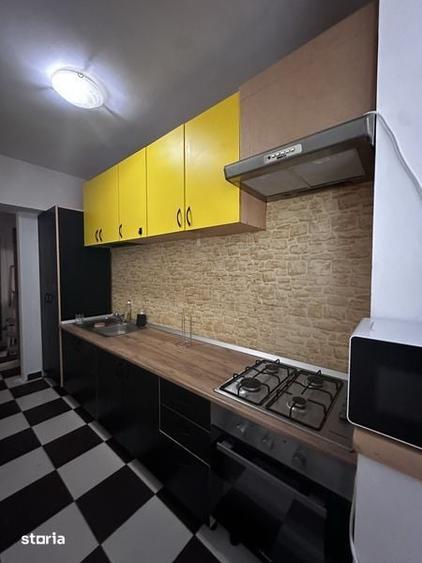 Apartament cu 2 camere semidecomandat în Berceni