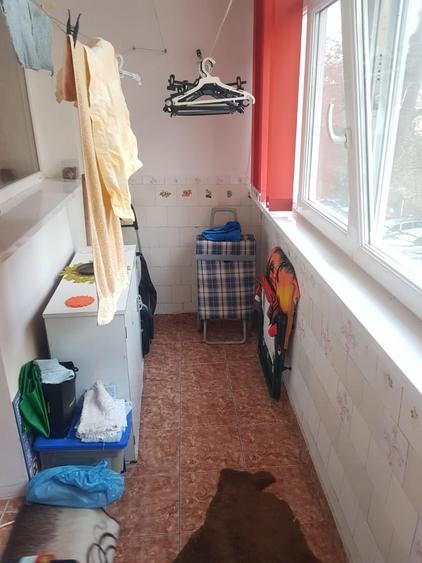 Apartament cu 2 camere semidecomandat în Bucur Obor