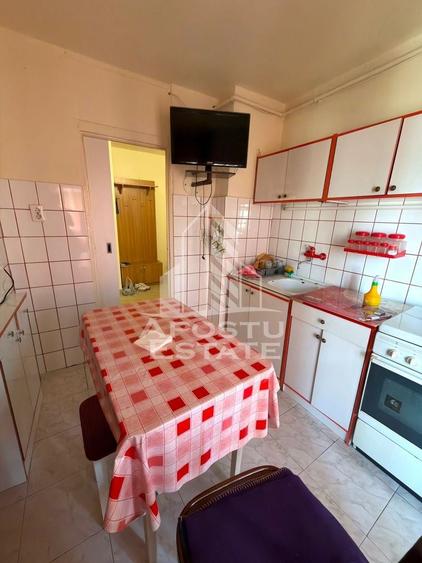 Apartament cu 2 camere de inchiriat in zona Soarelui, Centrala Proprie - 2