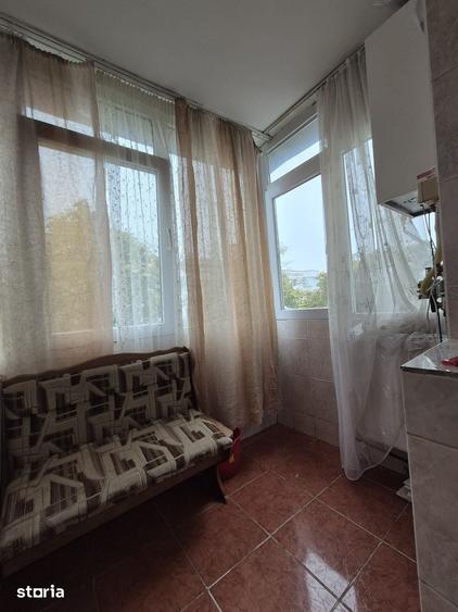 Apartament cu 2 camere decomandat în Mioriței