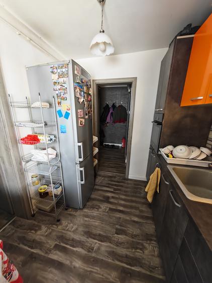 Apartament cu 3 camere circular în Tomis Nord