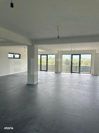 Spațiu comercial, de 350 mp, în Vicovu de Sus