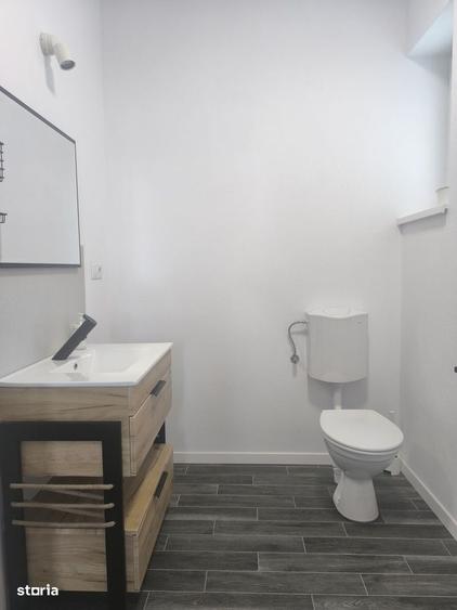 Casă cu 3 camere cu Teren 500 Mp în Central