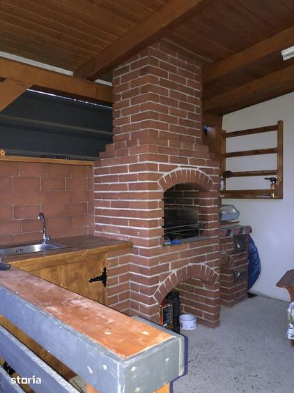 Casă cu 4 camere cu Teren 500 Mp în Coman