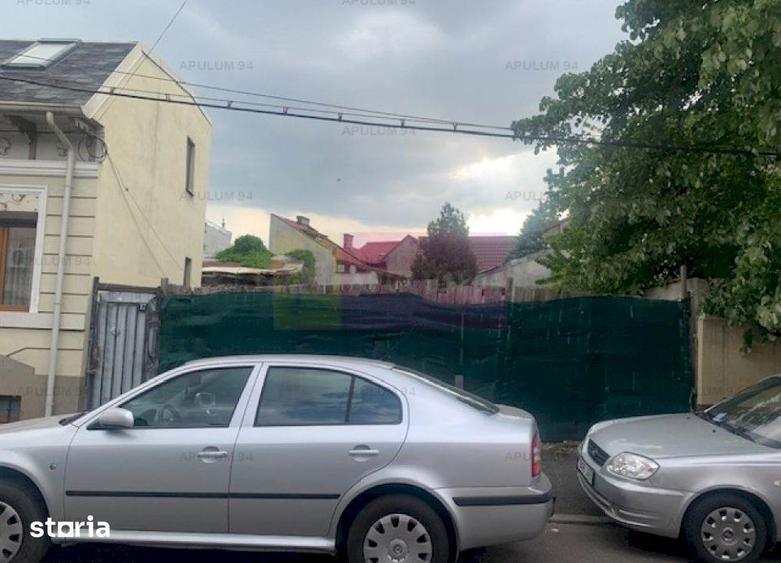 Teren de 213 mp, în Centrul Civic