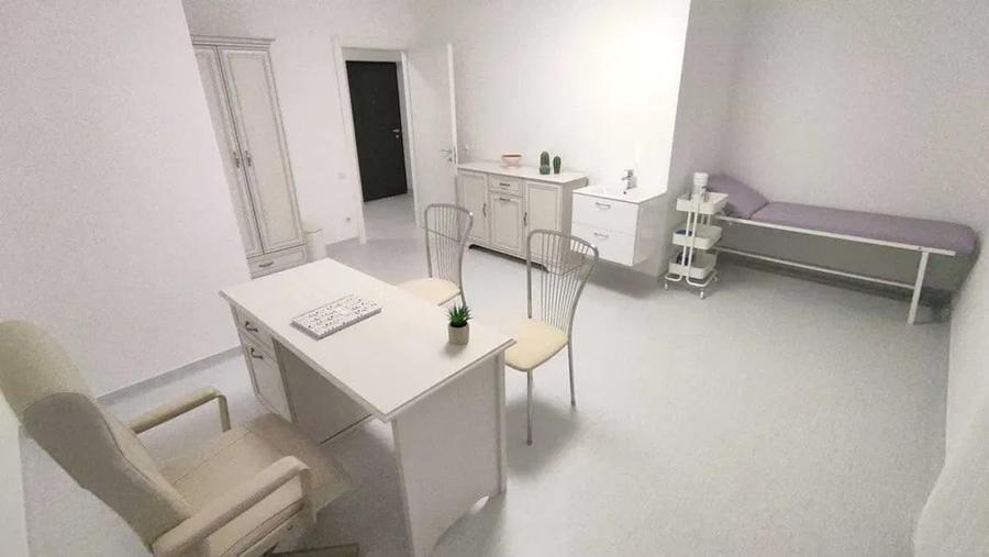 Spațiu comercial, de 15 mp, în Turnișor