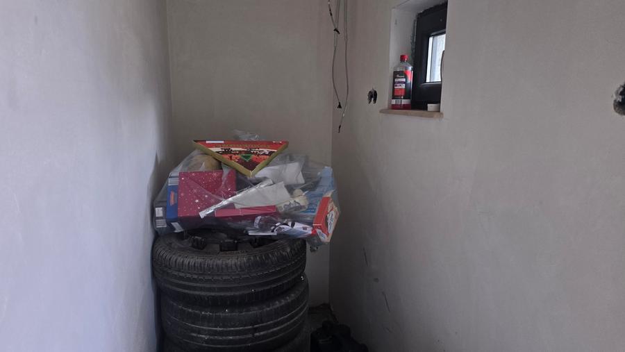 Casă cu 4 camere cu Teren 400 Mp în Brutăriei Neamț