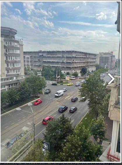 Apartament cu 3 camere decomandat, mobilat în Universitate