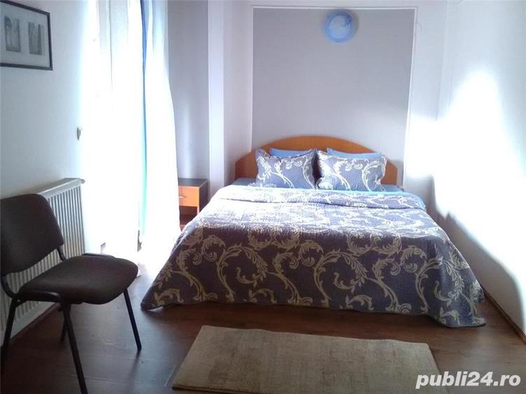 Casă cu 14 camere cu Teren 1000 Mp în Moieciu