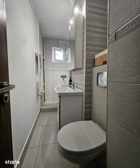 Apartament cu 3 camere decomandat în Nufărul