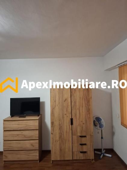 Garsonieră decomandată, mobilată în Timpuri Noi