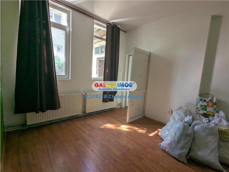 Casă cu 4 camere cu Teren 134 Mp în Unirii