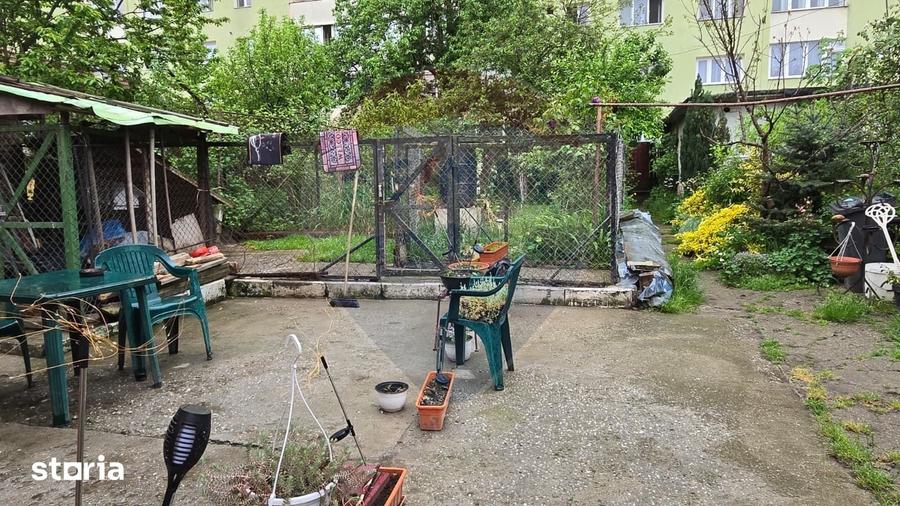 Casă cu 3 camere cu Teren 250 Mp în Central