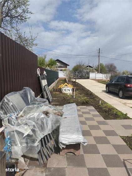 Casă cu 2 camere cu Teren 1100 Mp în Mihai Eminescu