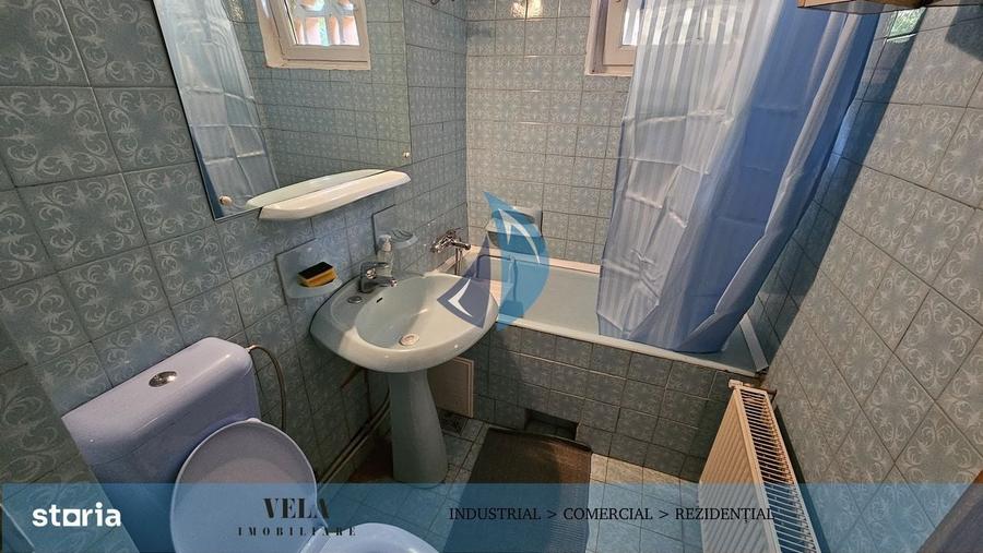 Apartament cu 3 camere decomandat în 7 Noiembrie