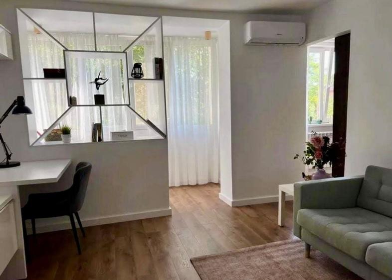 Apartament cu 2 camere decomandat, mobilat în 1 Mai