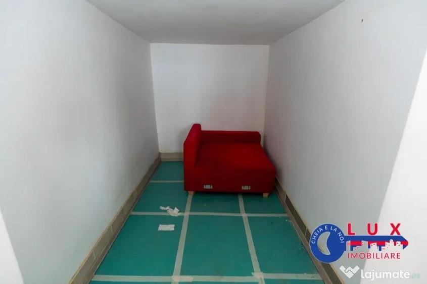 Spațiu comercial, de 40 mp, în Central