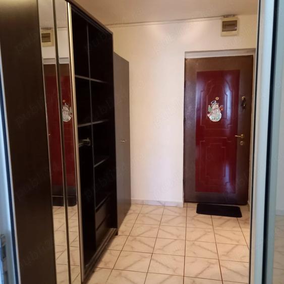 Garsonieră decomandată în Nerva Traian