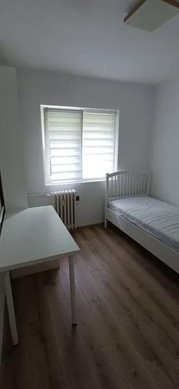Apartament cu 2 camere semidecomandat, mobilat în Berceni