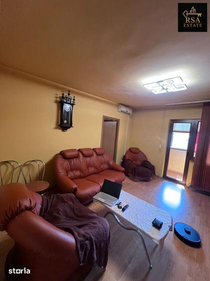 Apartament cu 3 camere în Traian
