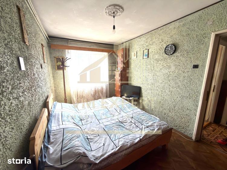 APARTAMENT 3 CAMERE ETAJ 4 CAMPULUNG - 4