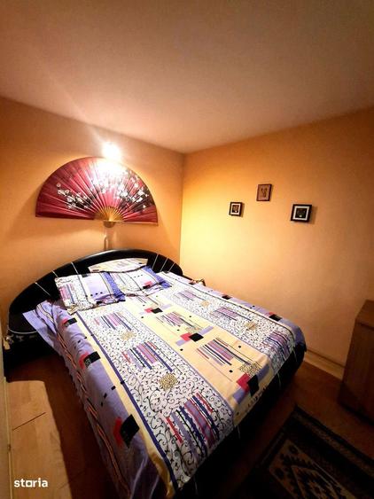 Apartament cu 3 camere semidecomandat în Mioriței