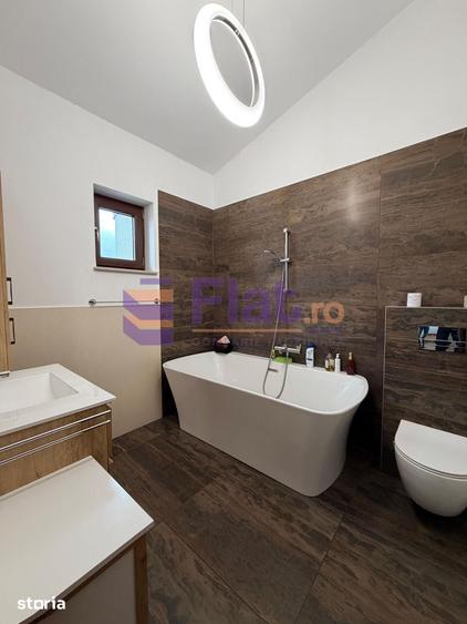 Casă cu 3 camere cu Teren 500 Mp în Central