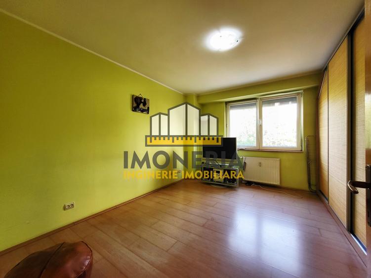 Apartament cu 3 camere decomandat, mobilat în Drumul Taberei