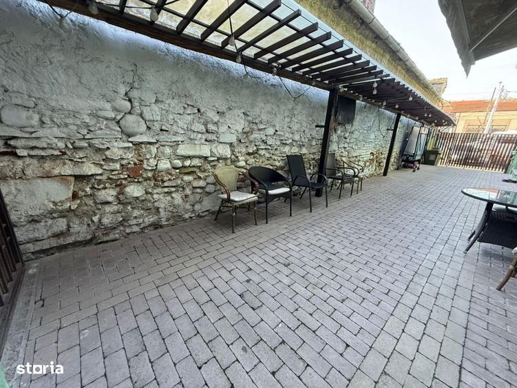 Spațiu comercial, de 385 mp, în Ciumbrud