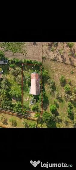 Casă cu 6 camere cu Teren 1000 Mp în Angheluș