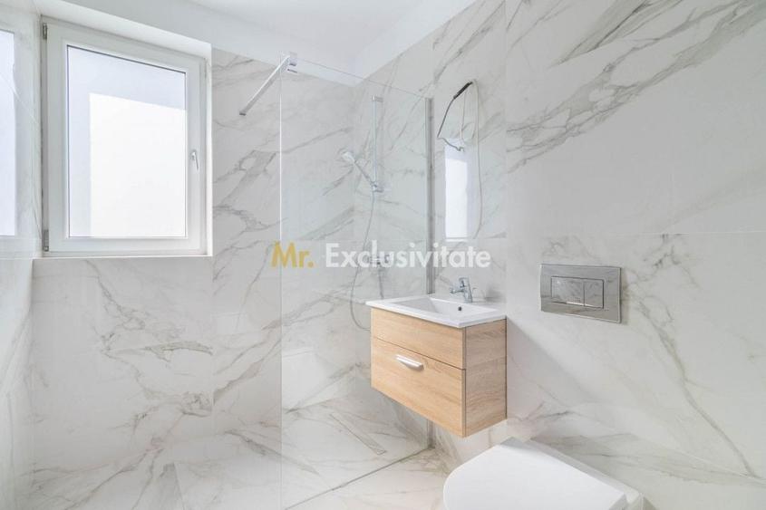 Apartament cu 4 camere decomandat în Sisești