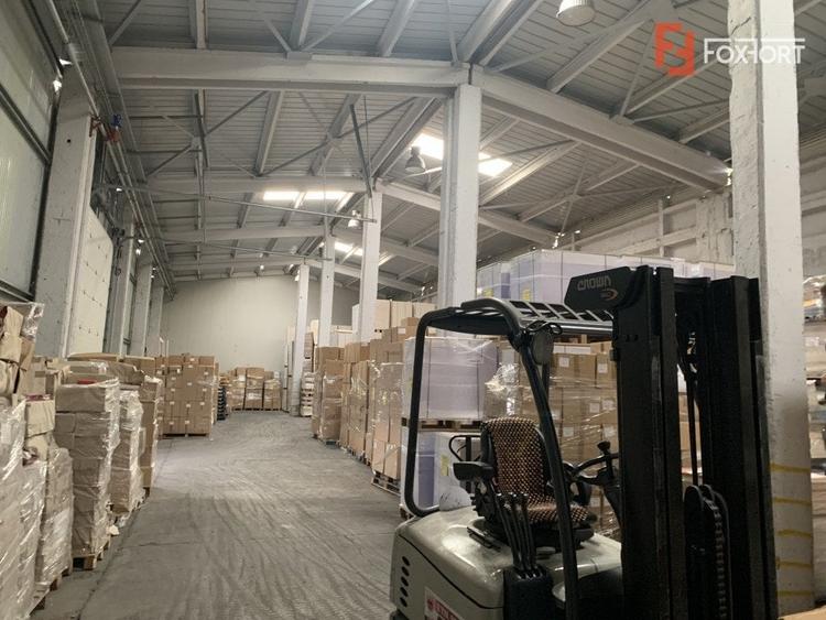 Spațiu industrial, de 1,260 mp, în Giarmata