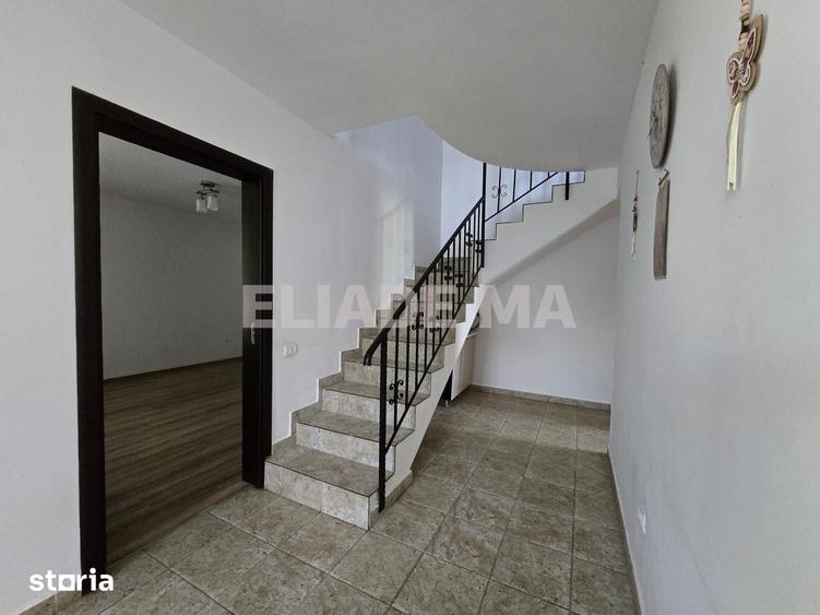 Casă cu 4 camere cu Teren 973 Mp în Valu lui Traian
