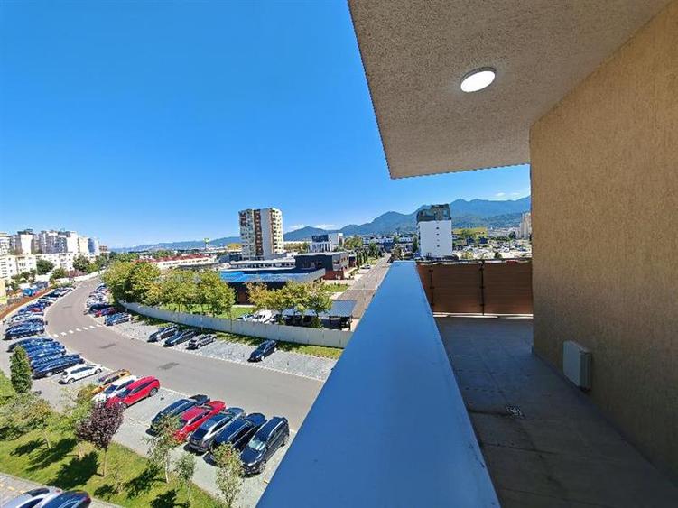 Apartament cu 3 camere decomandat, mobilat în Astra