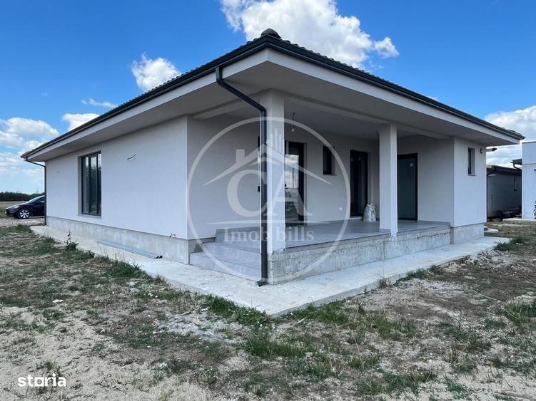 Casă cu 4 camere decomandat cu Teren 500 Mp în Sântandrei