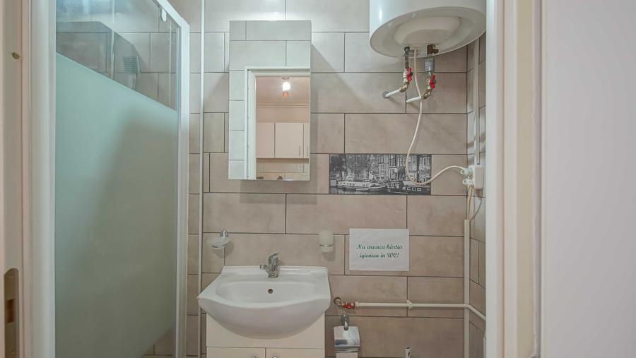 Garsonieră semidecomandată în Bartolomeu