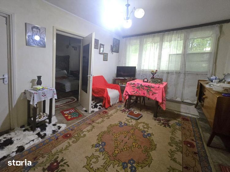 Apartament cu 2 camere semidecomandat în Țiglina 1