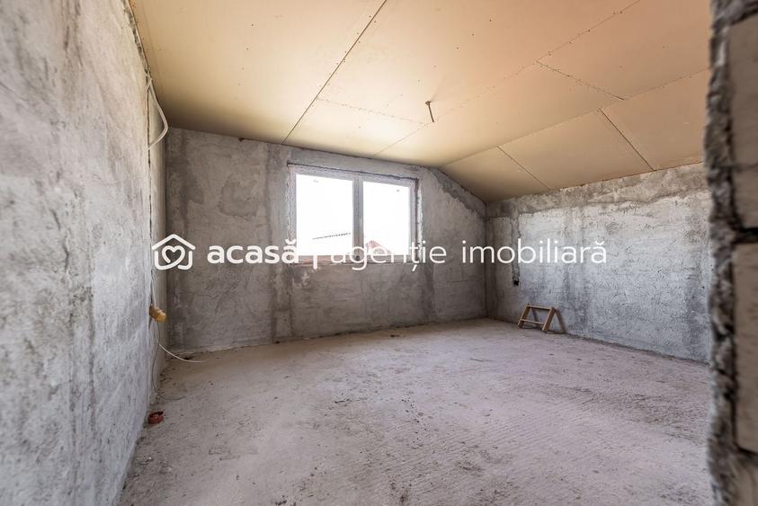 Casă individuală cu 4 camere cu Canalizare în Călugăreni