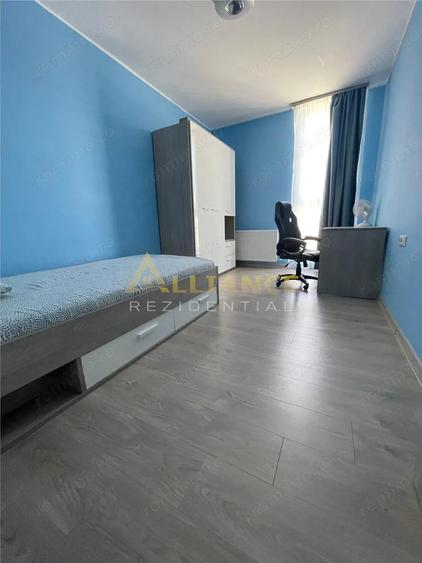 Apartament cu 3 camere decomandat, mobilat în Vitan