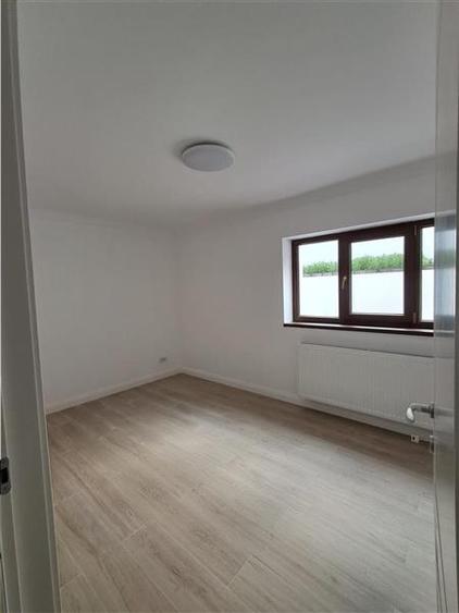 Apartament cu 2 camere semidecomandat în Dămăroaia