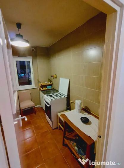 Apartament de inchiriat cu 3 camere Disponibil - 3