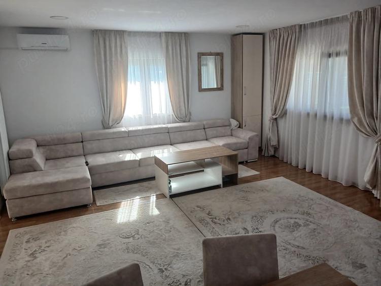 Casă cu Teren 600 Mp în Central
