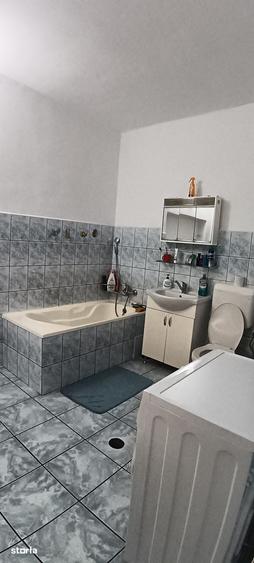 Casă cu 2 camere decomandat cu Teren 2324 Mp în Diosig